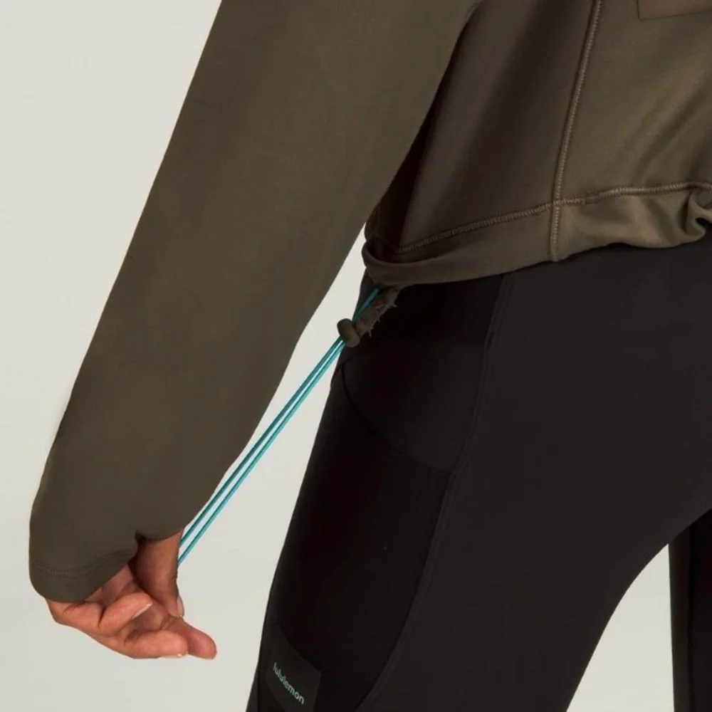 Lululemon Tech Fleece Hiking 1/4 Zip Pullover - Picture 4 of 16